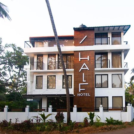 Half Hotel Calangute Exterior foto