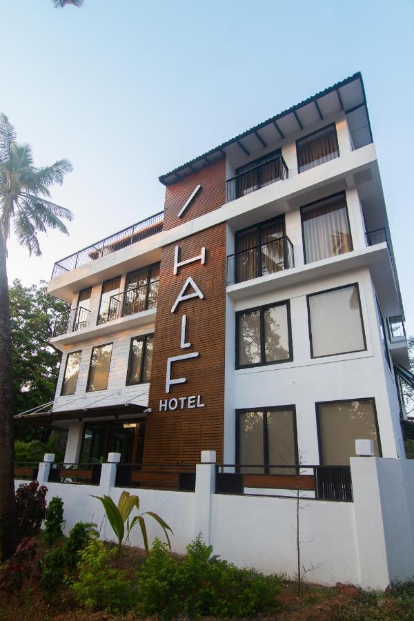 Half Hotel Calangute Exterior foto